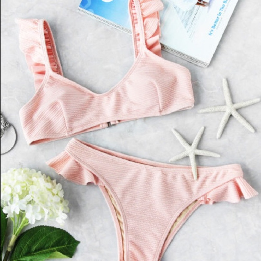 Ruffle Strap Textured Bikini Set